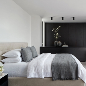 bedroom 001